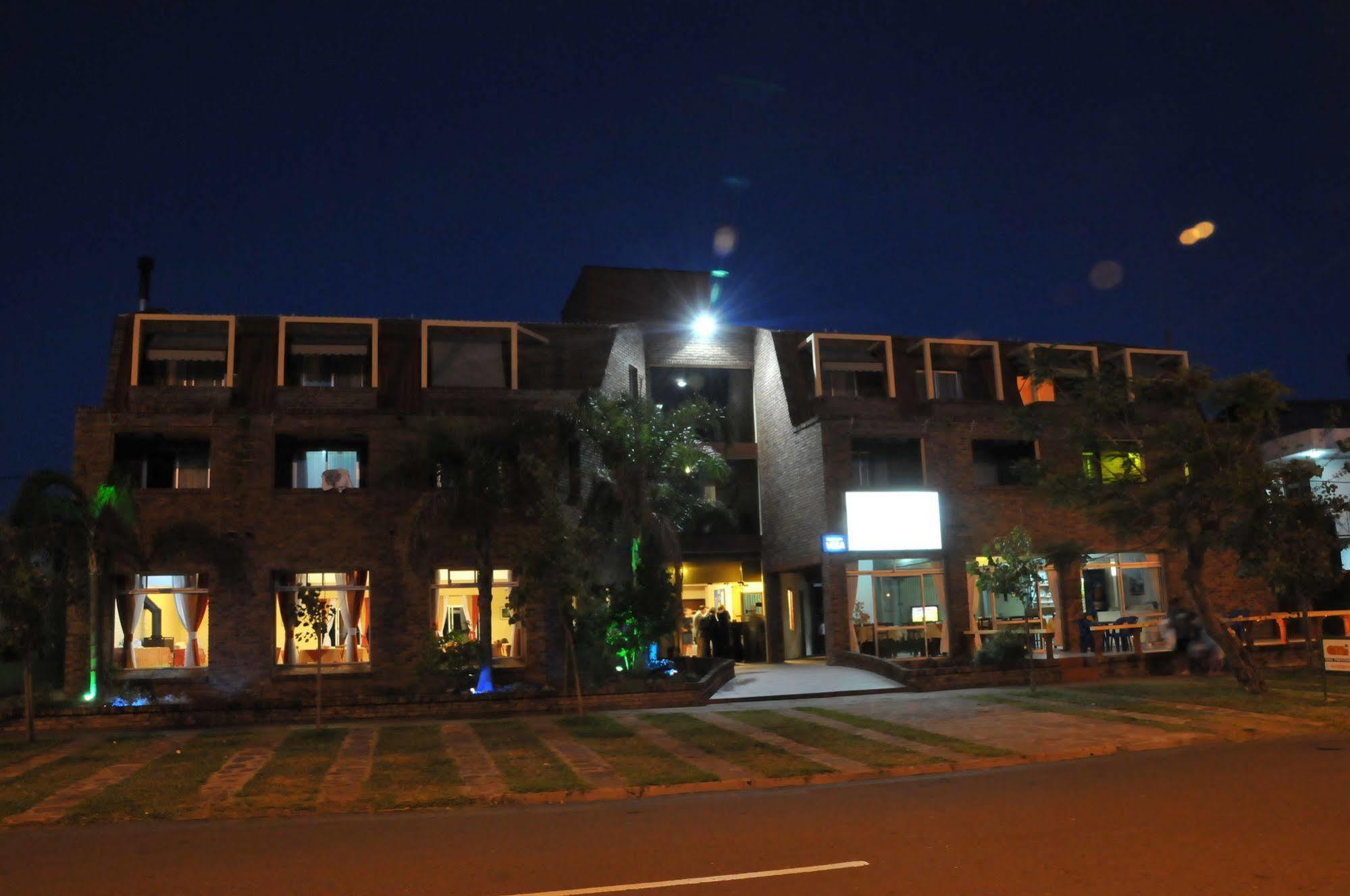 Hotel Jardines De Dayman Termas del Daymán Exterior foto
